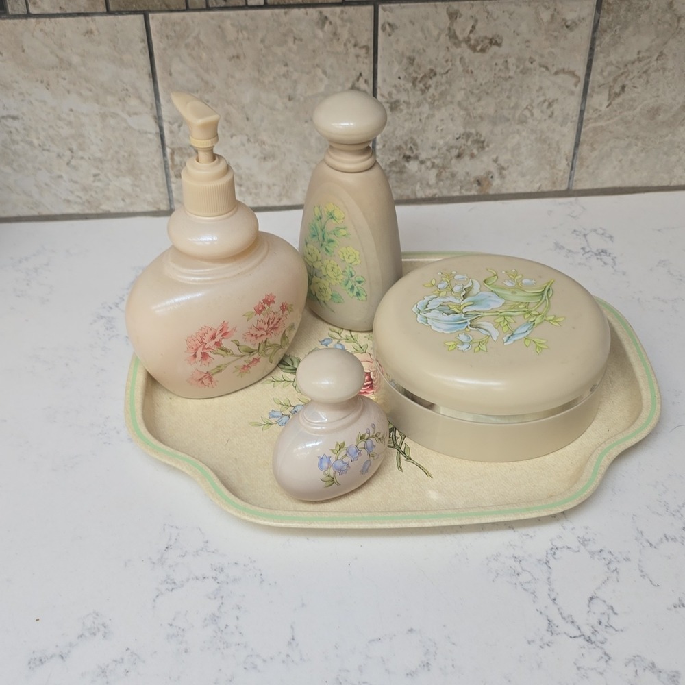 Avon Country Blossom Floral Ceramic Bathroom Accessory Set 5pc